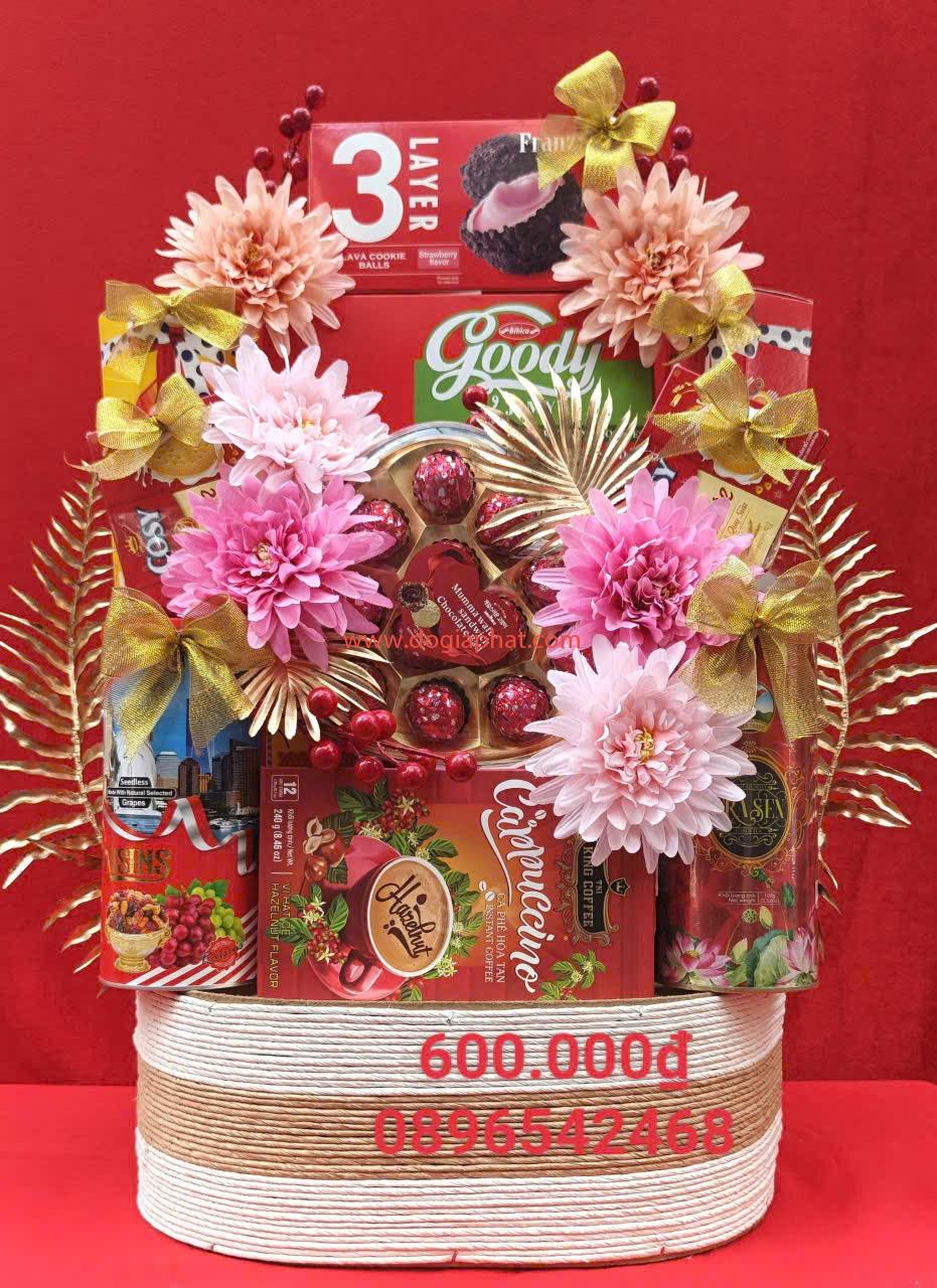 GIỎ QUÀ TẾT GIÁ 600.000 VND (BAO VAT) 