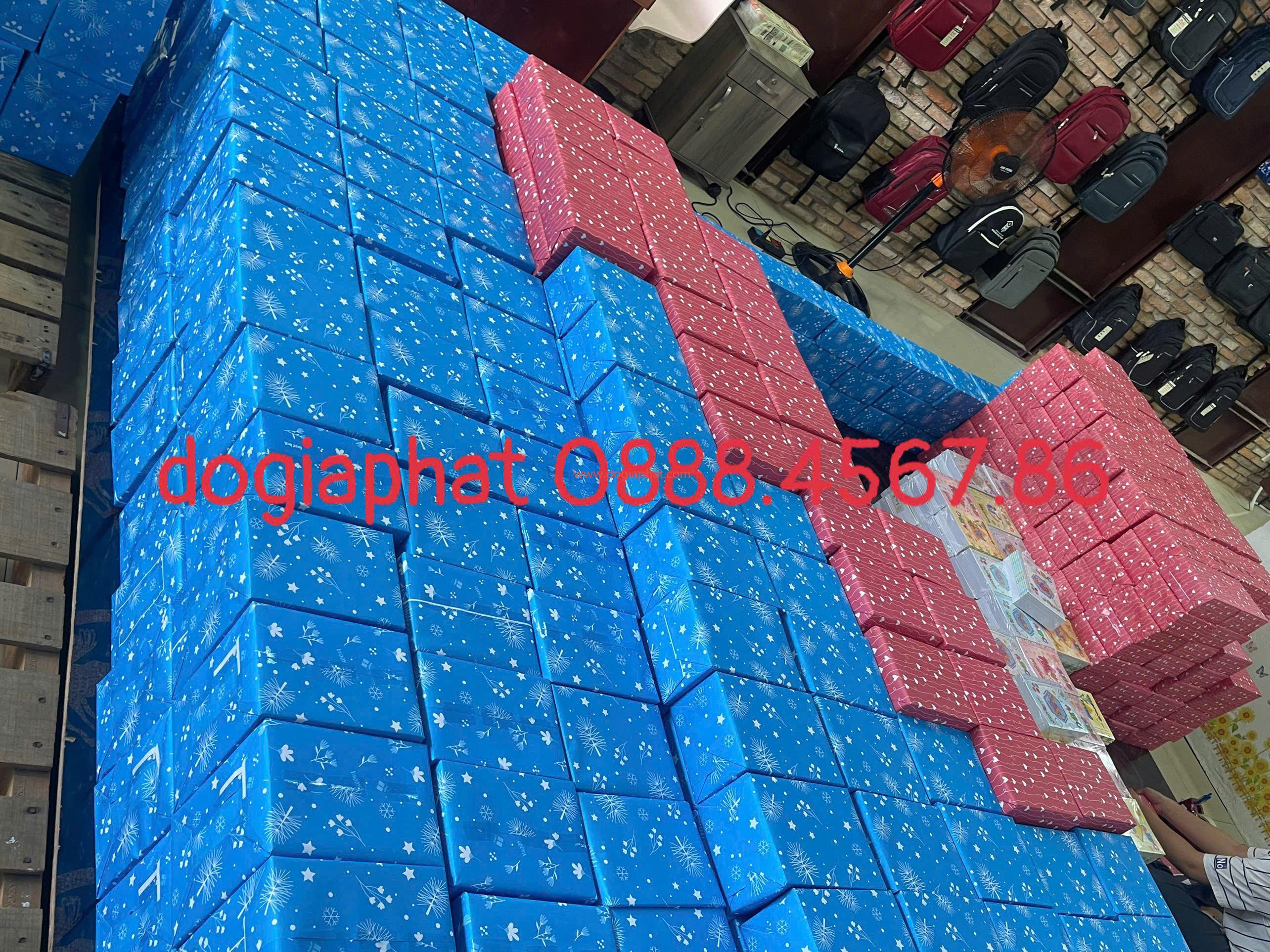 Sản xuất, gói quà tập phát thưởng giá rẻ 
